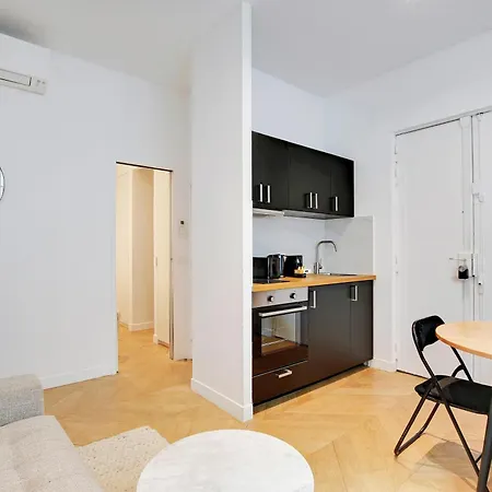 Pick A Flat's In Saint Michel - Rue Du Sommerard Parigi